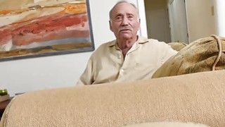 GVH-498 兄貴の彼女【黒ギャル】が早漏改善のために僕に施してくれたねっとりトルネードフェラ＆無慈悲抜きテクが凄過ぎて、結局金玉すっからかんになるまで喰い気味射精しまくった AIKA